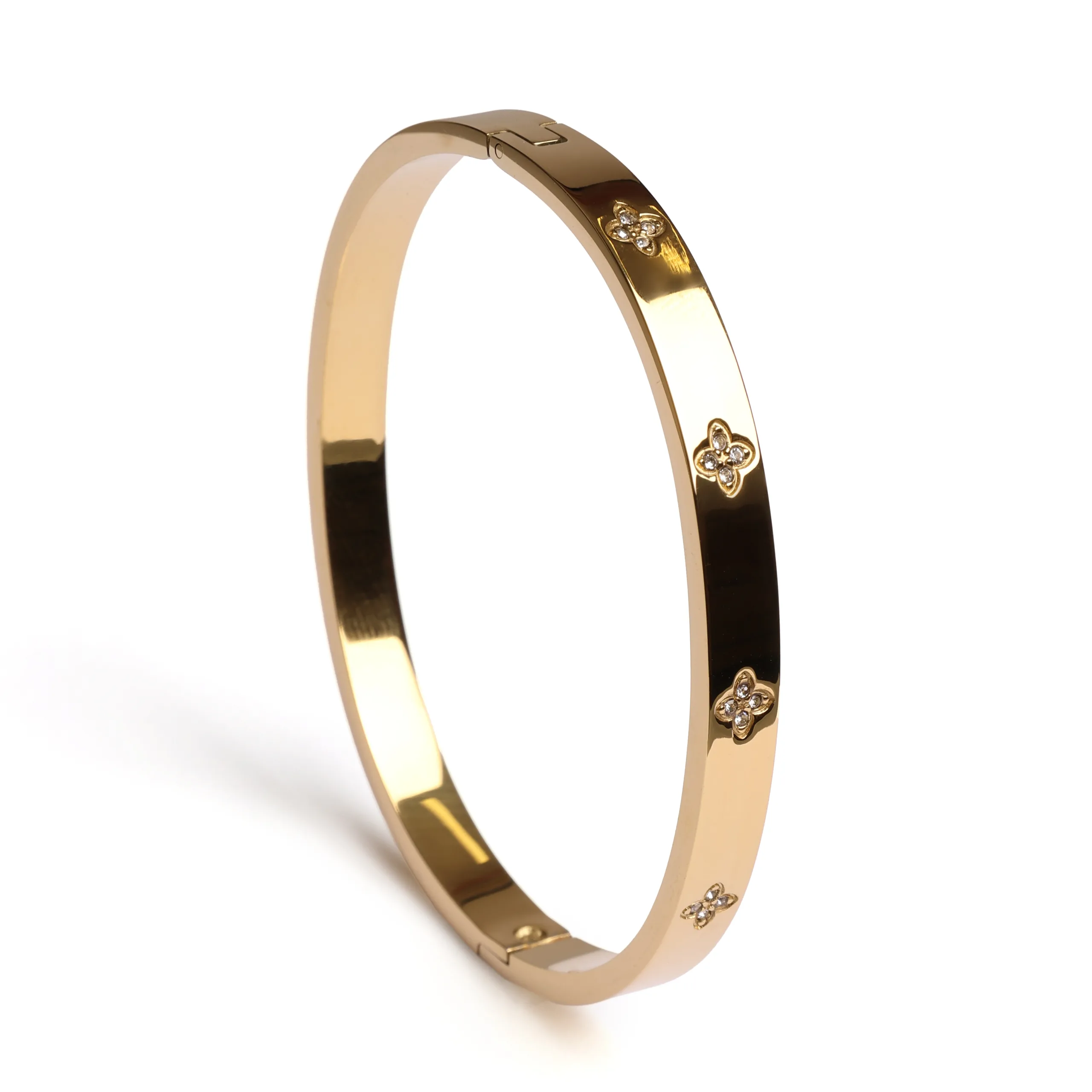 Woman's Gold Plated Bracelet (Chloe)